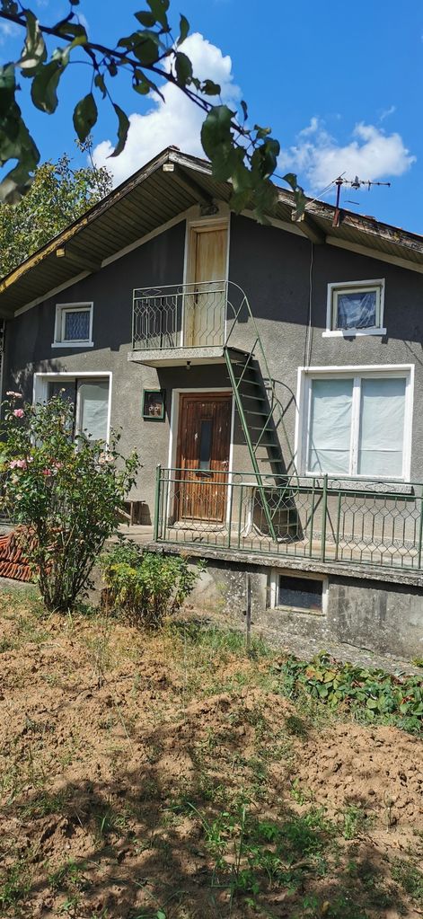 Продава се Къща в Габрово, Трендафил 1 - 70 кв.м за 394 €/кв.м - Снимка #21