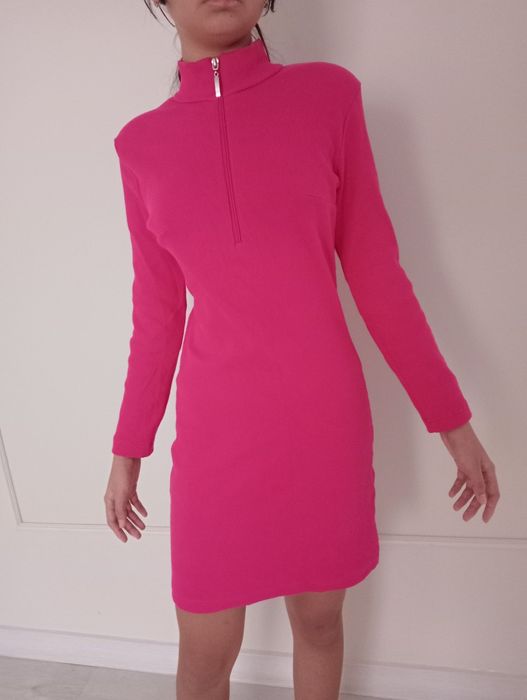 Платья . Размеры разные, цены разные