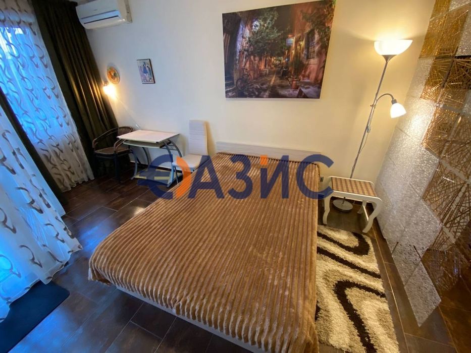 Продава се Едностаен апартамент в Несебър - 40 кв.м за 1413 €/кв.м - Снимка #4