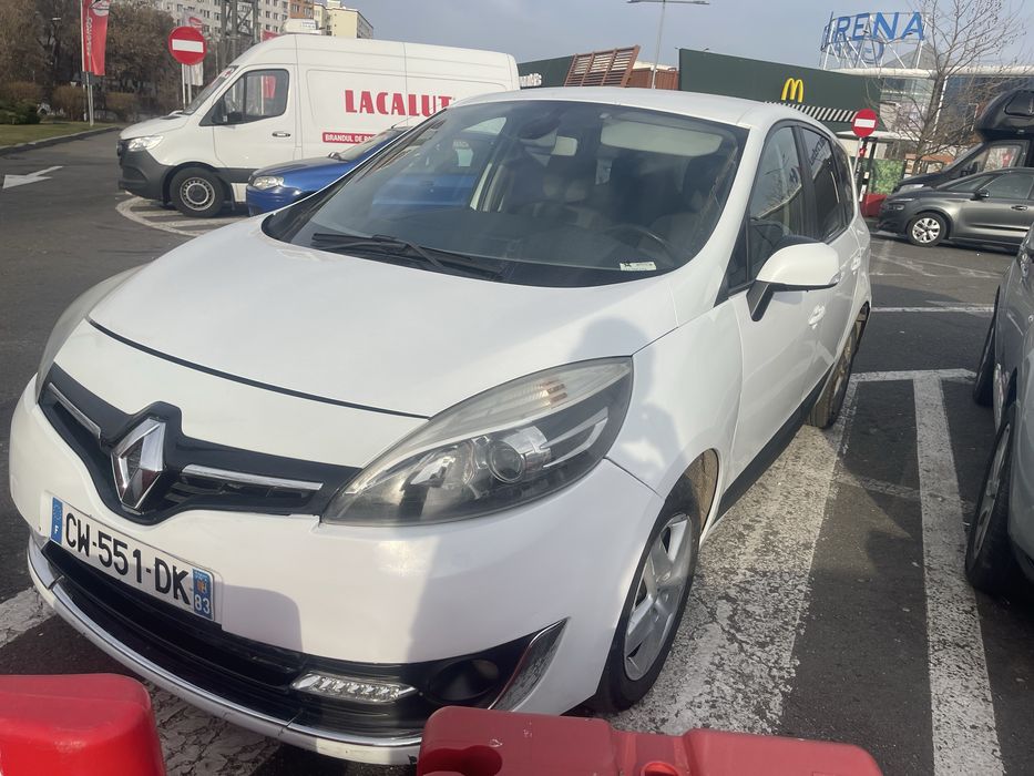 Nissan Qashqai  2.0 Diesel euro 5 an 2011 navi/150 cai