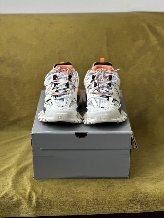 Balenciaga Track 40, 44