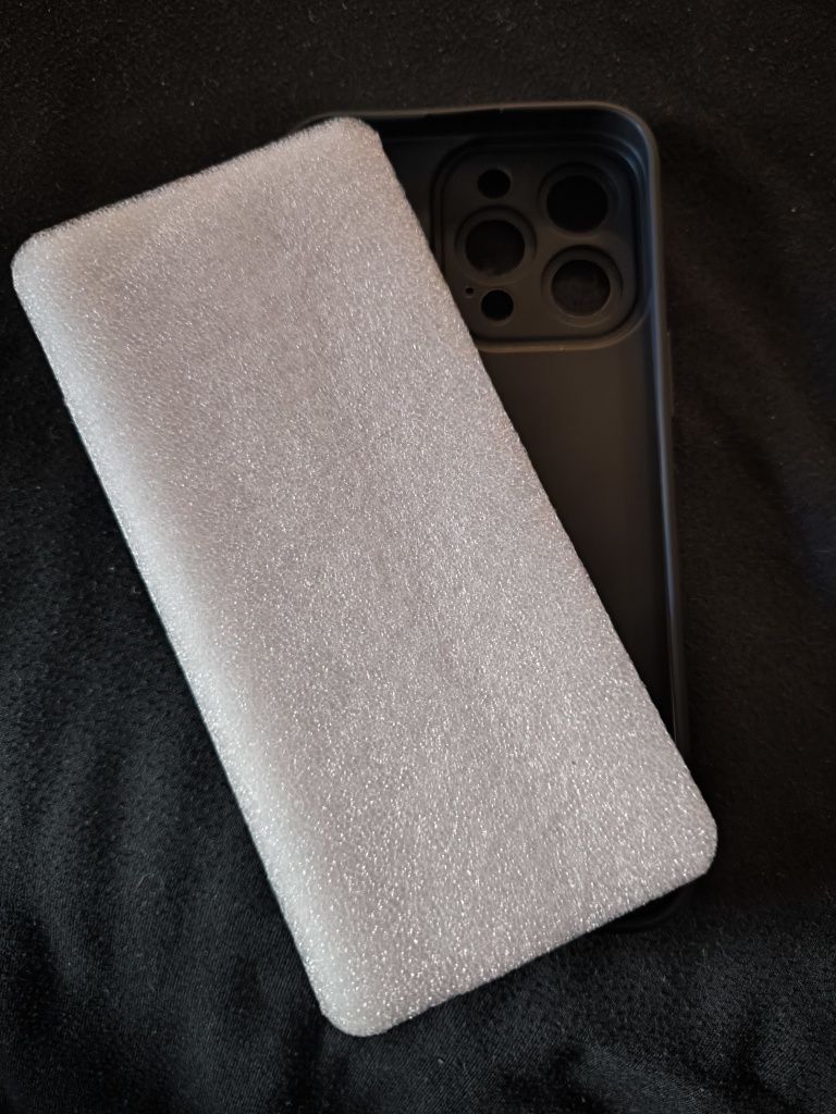 Кейс за iPhone 15 Pro Max