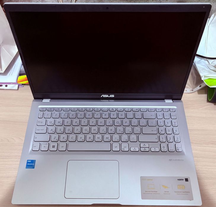 Ноутбук. Asus 15,6