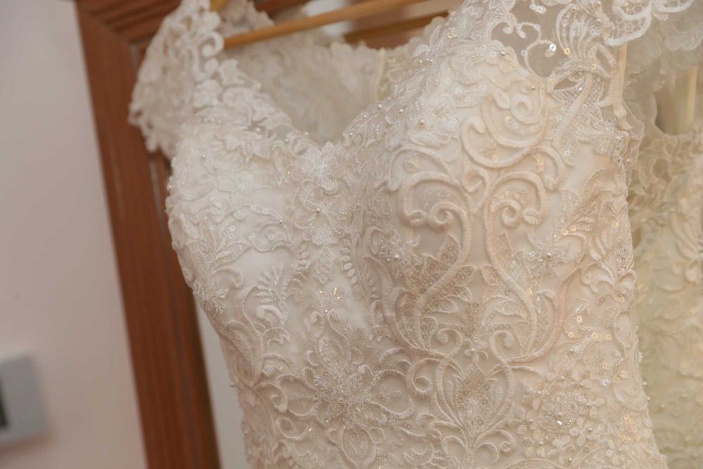 Rochie de mireasa tafta