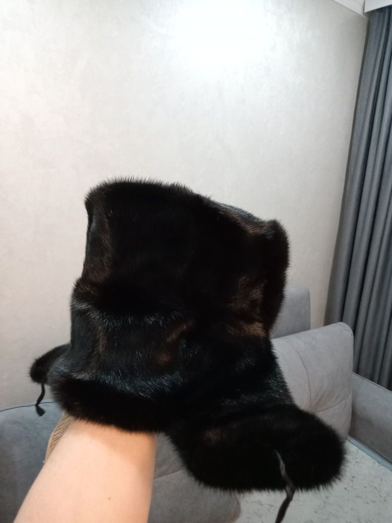 Продам зимню ушанку