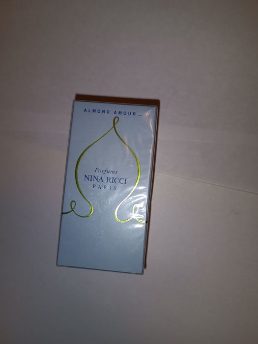 Коллекционные французкие духи  1975 года