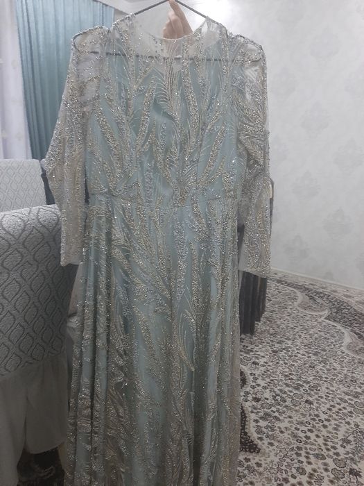 Вечерная платье длинная красивая