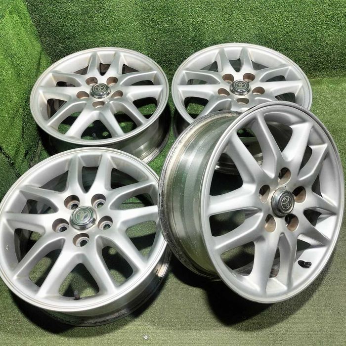Продам Оригинальный диски Toyota R16 6JJ PSD 5/114,3 ET45 DIA 60,1
