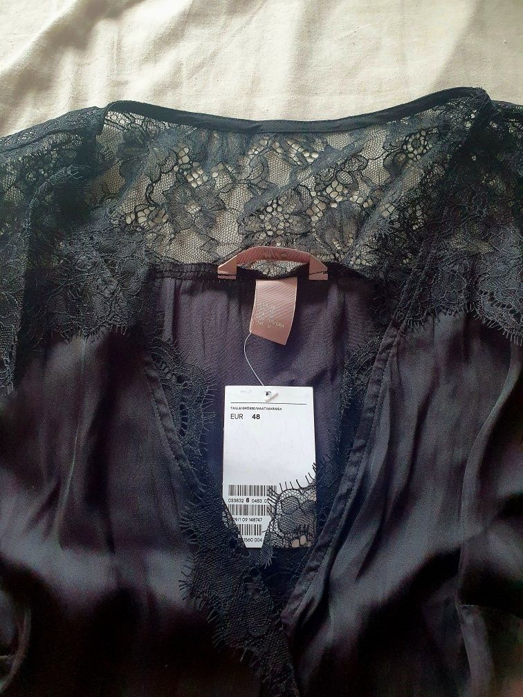 Vand bluza dama , noua cu eticheta, marca H&M, marime 48