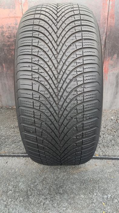1бр. всесезонна гума 225/50/17 Sava, All Weather , дот22
dot4622
6.7mm