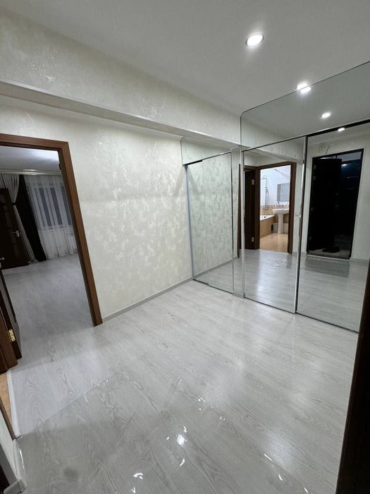 Продается квартира в центре Самарканда