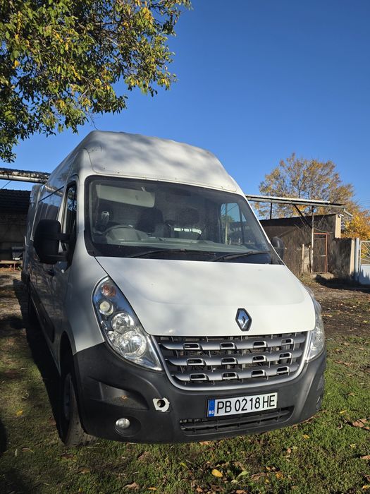 Renault master бус