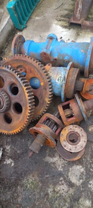 trompe / pinion reductor fordson / coroana pinion