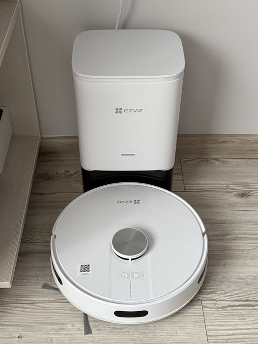 Asiparator Robot Ezviz RE4 Plus