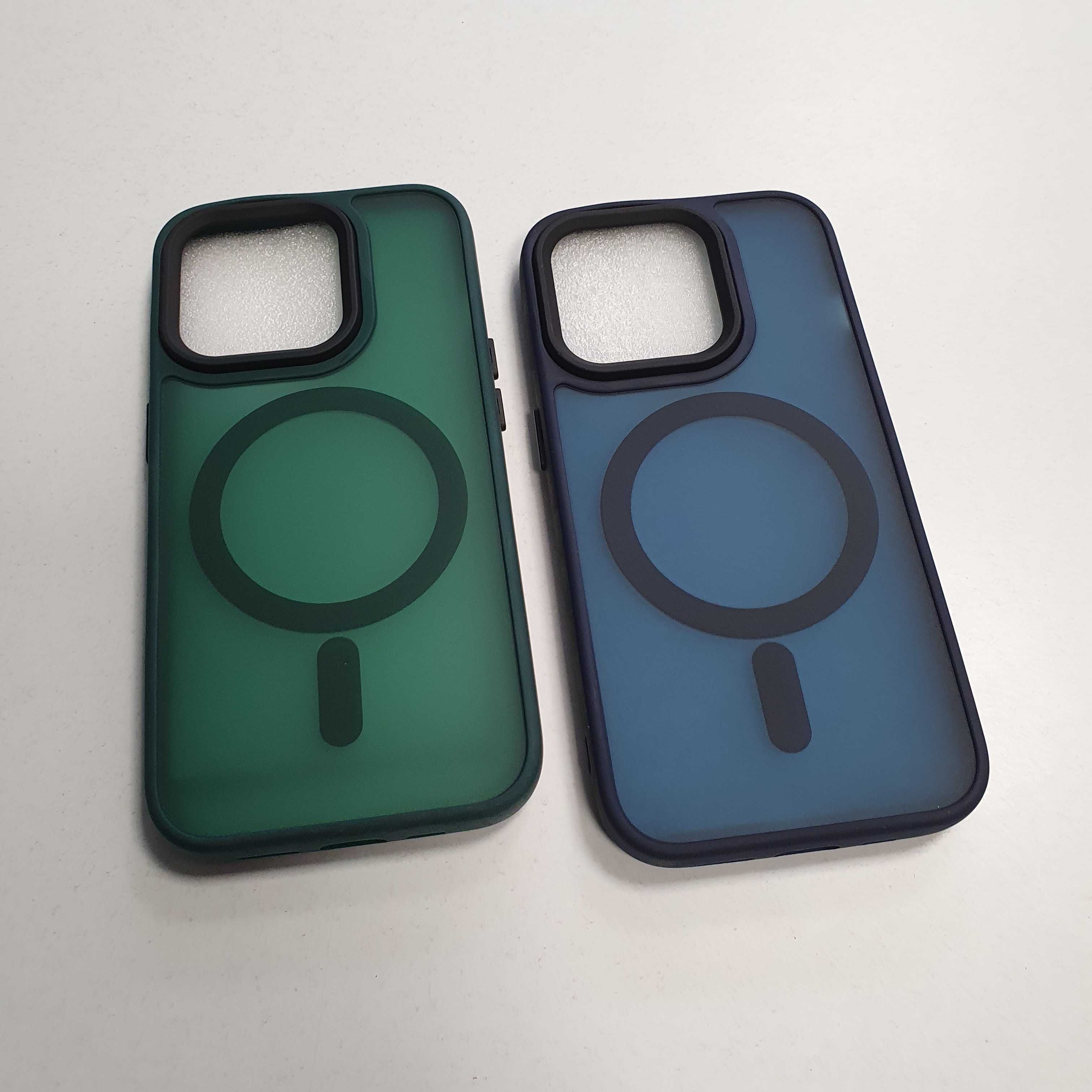 Pachet iPhone 15 Pro - Folie de Sticla Full + Husa MagSafe Verde