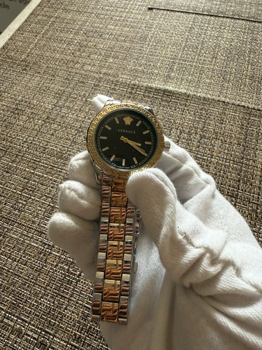 Часовник Versace Версаче