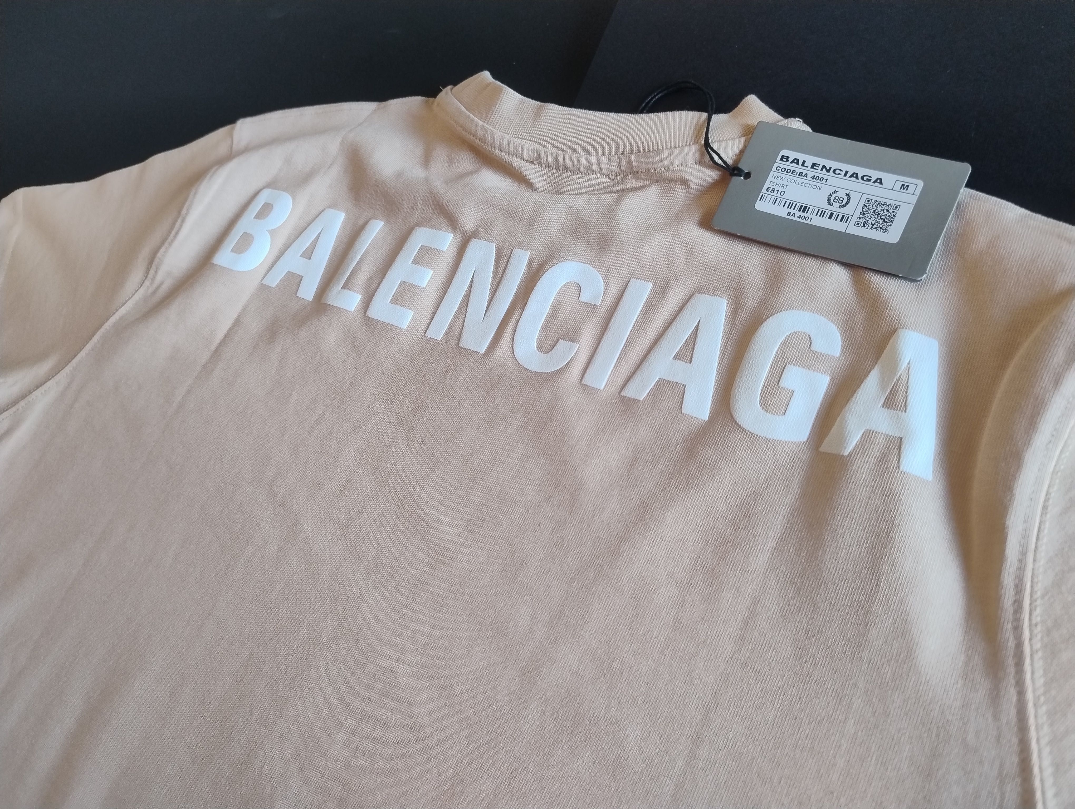 Balenciaga тениски - бяла/бежова