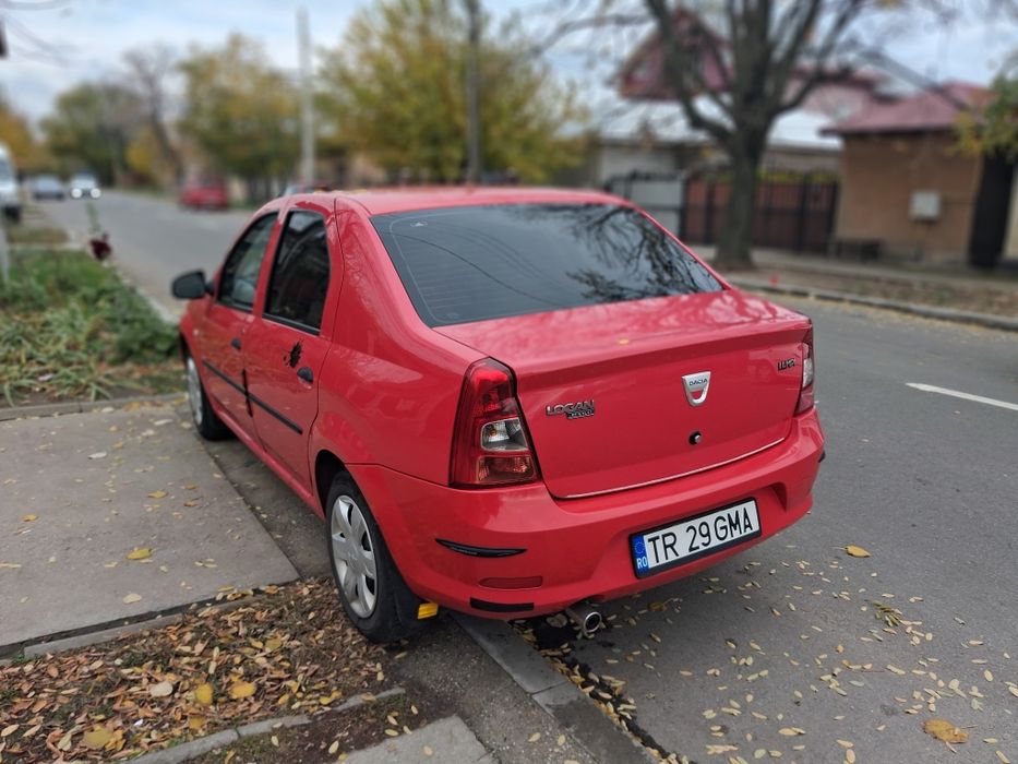 Se vinde Logan în stare perfecta.