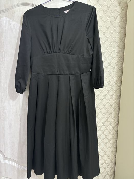 Продам платье 800т