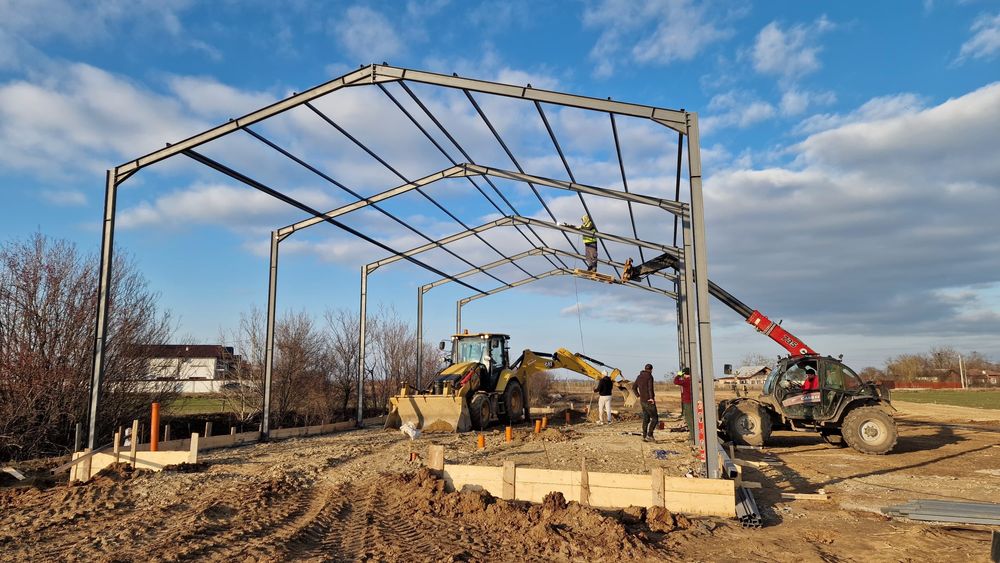 Confecționez hale metalice la comanda clientului