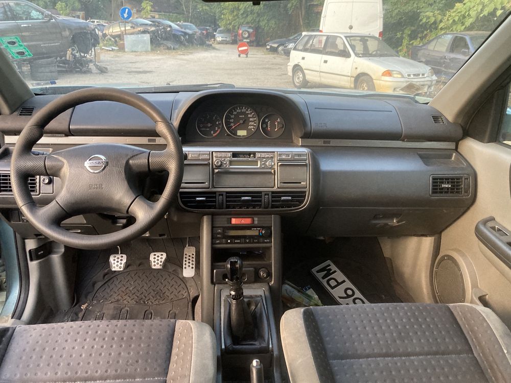 Nissan X-trail 2.2 dci 114 к.с цял за части.