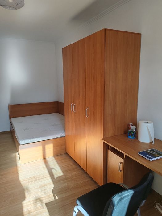 Dau în chirie garsoniera 26mp