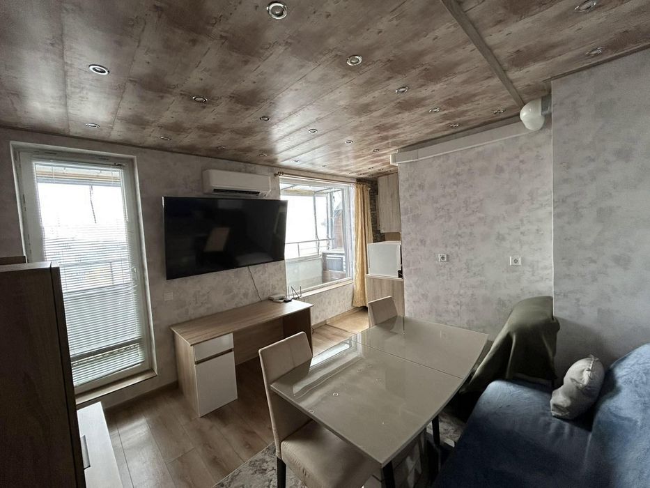 Дава се под наем Двустаен апартамент в София, Левски Г - 64 кв.м за 625 € - Снимка #1