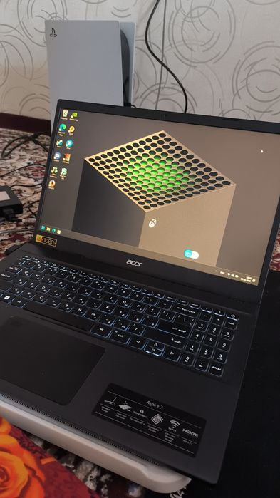 Ноутбук Acer Aspire 7 A715-76G