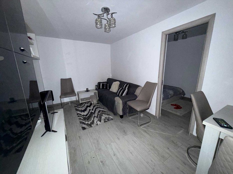 Vanzare apartament 2 camere micro 9  Targoviste