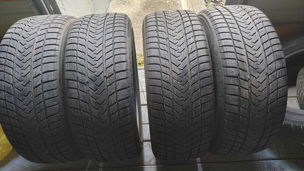 4 броя зимни гуми 225/45 R19 Gripmax SuperGripPro Winter на 500км