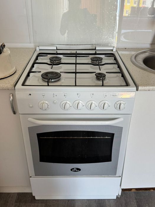 Газовая плита в отличном состоянии