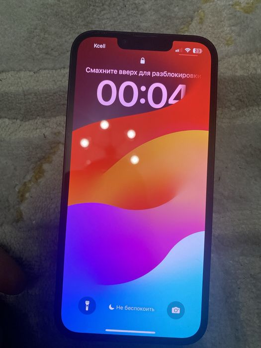 iPhone 13 в идеальном состоянии