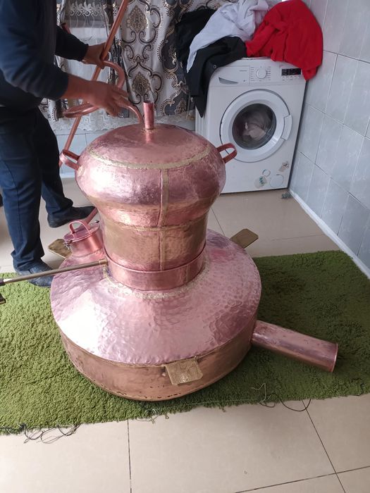 Vand cazane de tuica din cupru alimentar are 200l