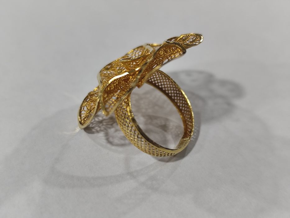 Златен пръстен 14 карата