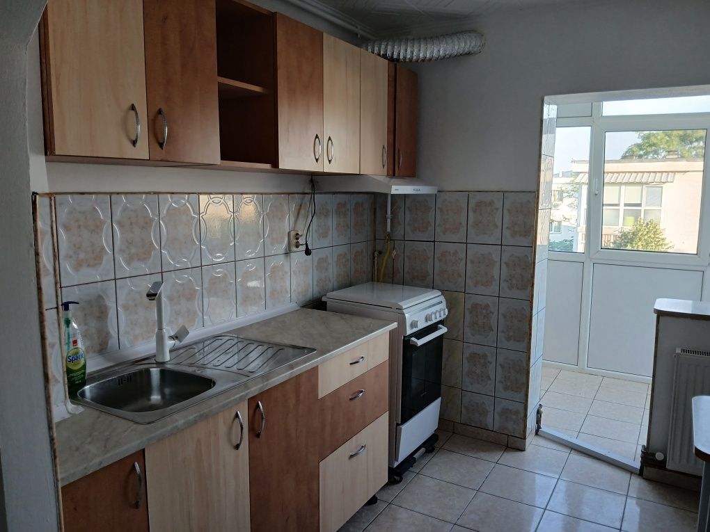 Apartament 2 camere decomandate, mobilat și utilat – zona Cioceanu