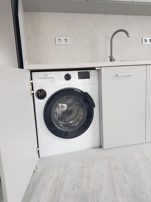 Дава се под наем Двустаен апартамент в Пловдив, Център - 55 кв.м за 550 € - Снимка #4