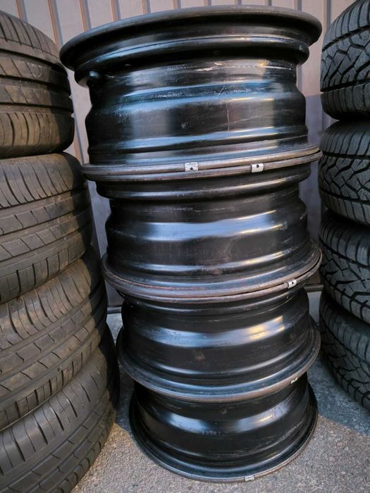 Anvelope originale 195 65 15 M+S Barum Quartaris 5 Allseasons .