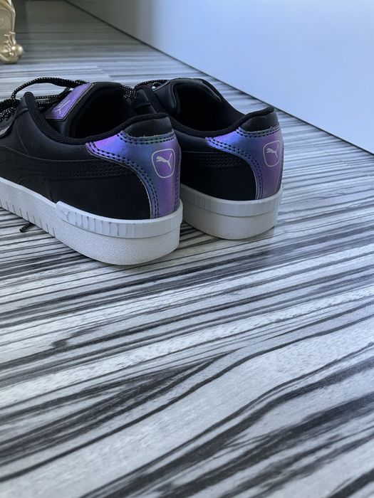 Маратонки на PUMA