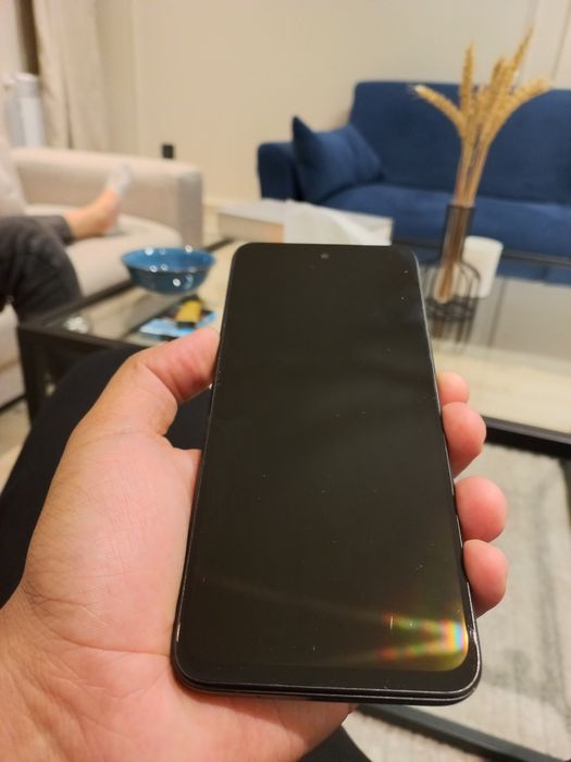Redmi 12 ideal Srochna sotiladi