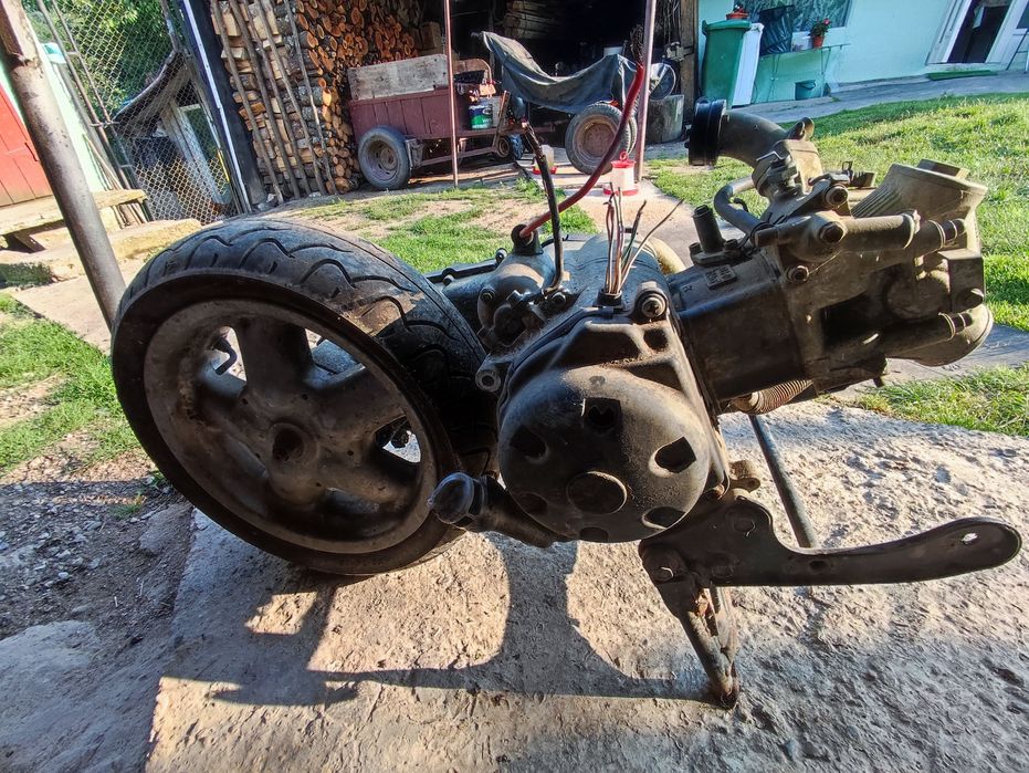 ATV 125 cm Și Două motoare De scuter