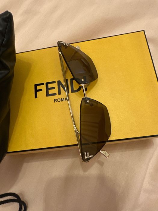 Очила FENDI с кутия