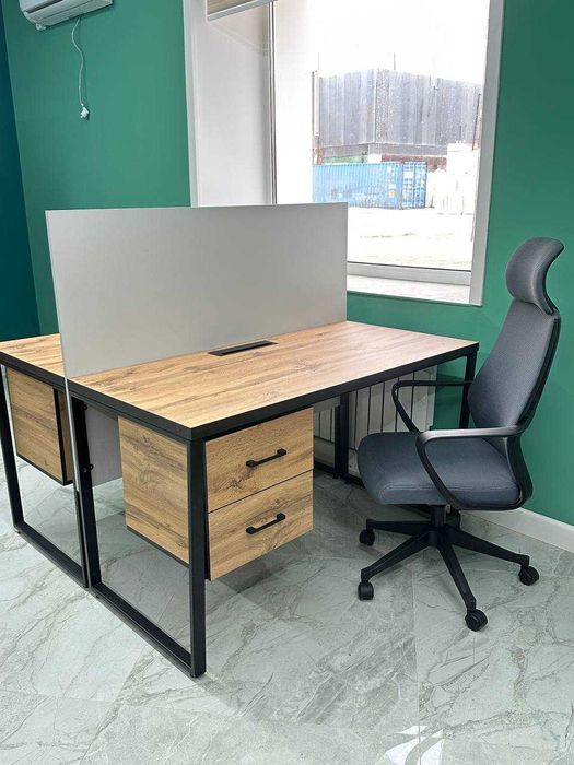 Офисные столы БЕНЧ система на 2-х, 4-х, 6 сотрудников. ЛОФТ мебель.