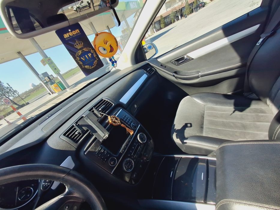 Mercedes R R 320 CDI 4MATIC URGENT  vand sau schimb cu 7 locuri