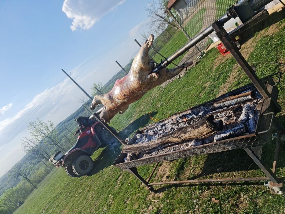 Inchiriere corturi mese scaune evenimente