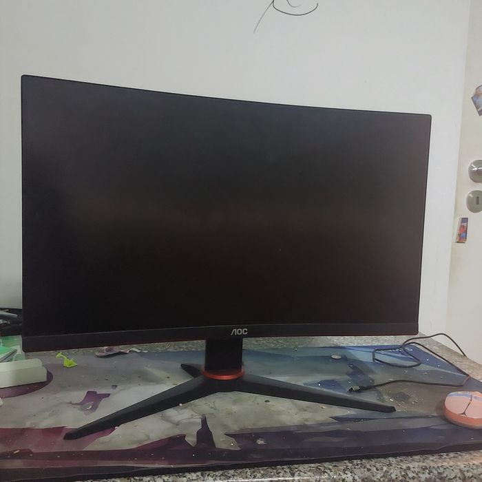 Monitor aoc 180 hz