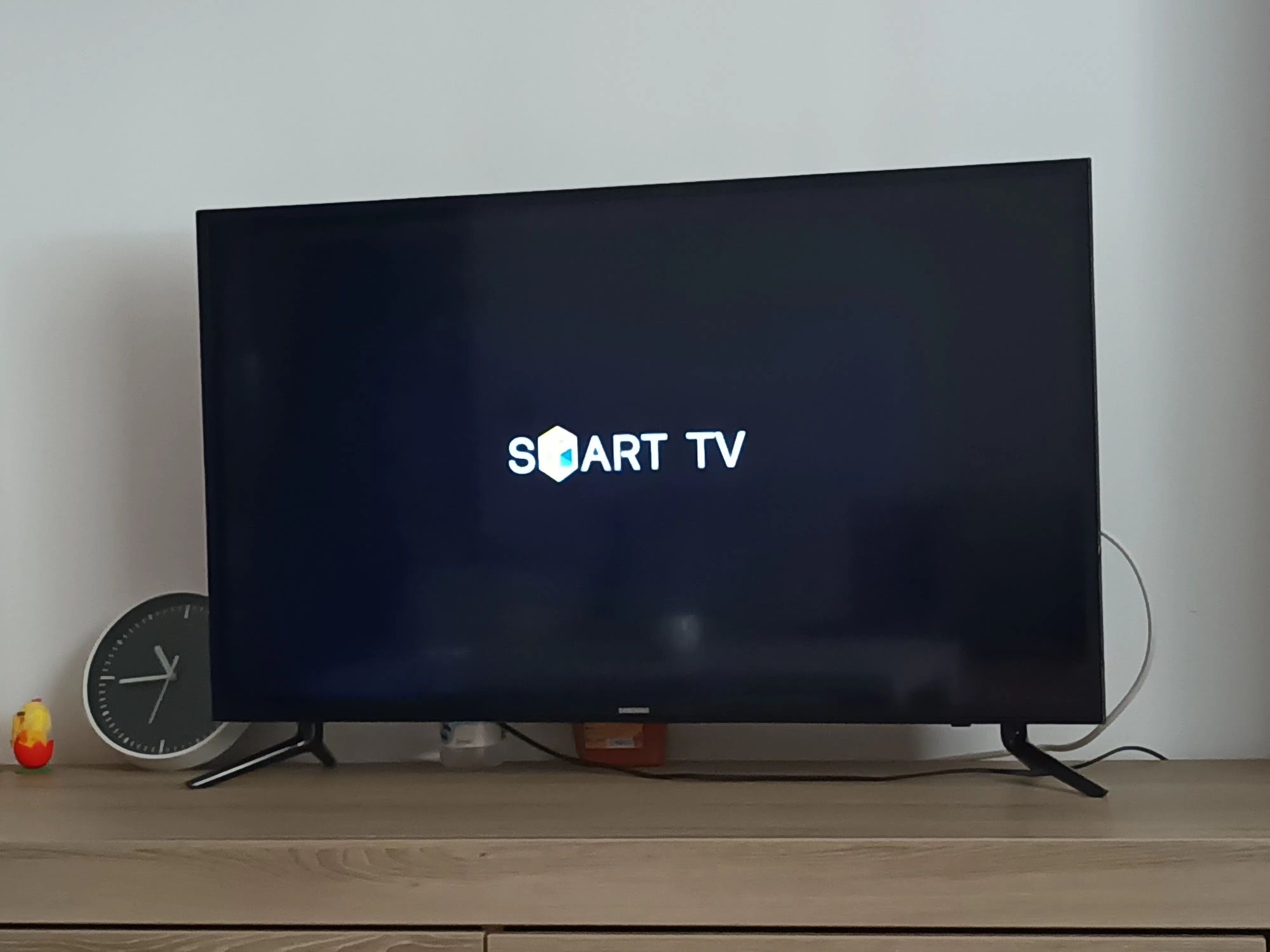 Televizor LED Smart Samsung, 101 cm, 4K Ultra HD, Clasa A