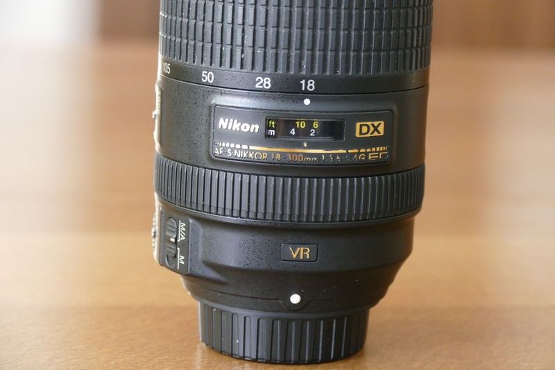 AF-S NIKKOR 18-300mm 1:3.5-5.6G ED VR