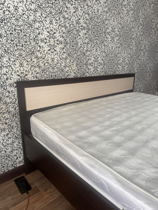Срочно продам кровать