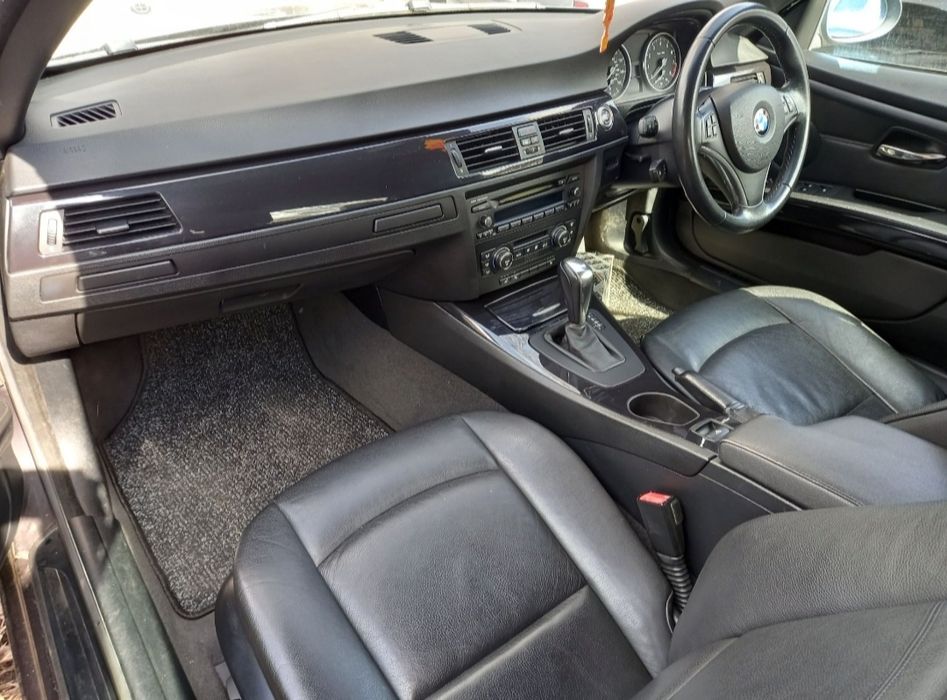 БМВ E93 Черен ел. кожен салон с подгрев и мемори BMW e93 кабрио/cabrio