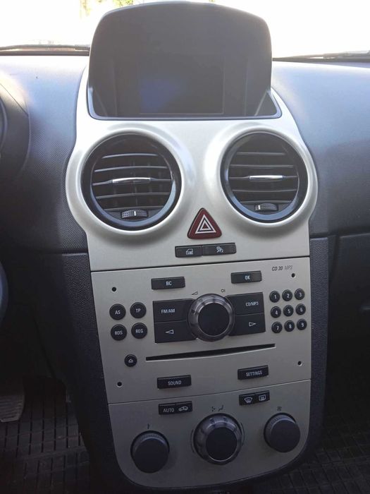 Opel Corsa/d     1.2     2008г.